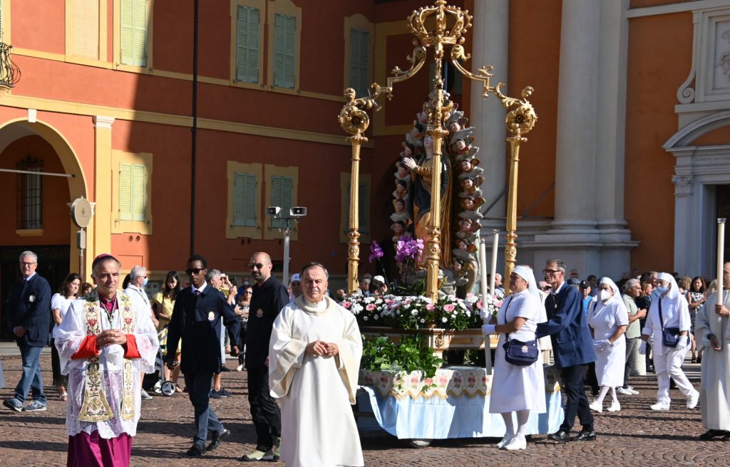 La Chiesa Di Carpi Celebra La Madonna Assunta Notizie Di Carpi News